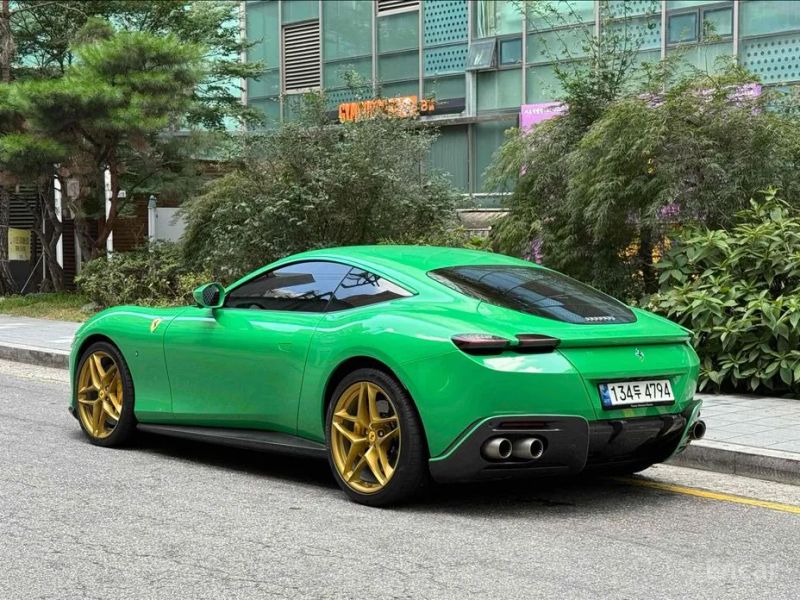 Ferrari Roma