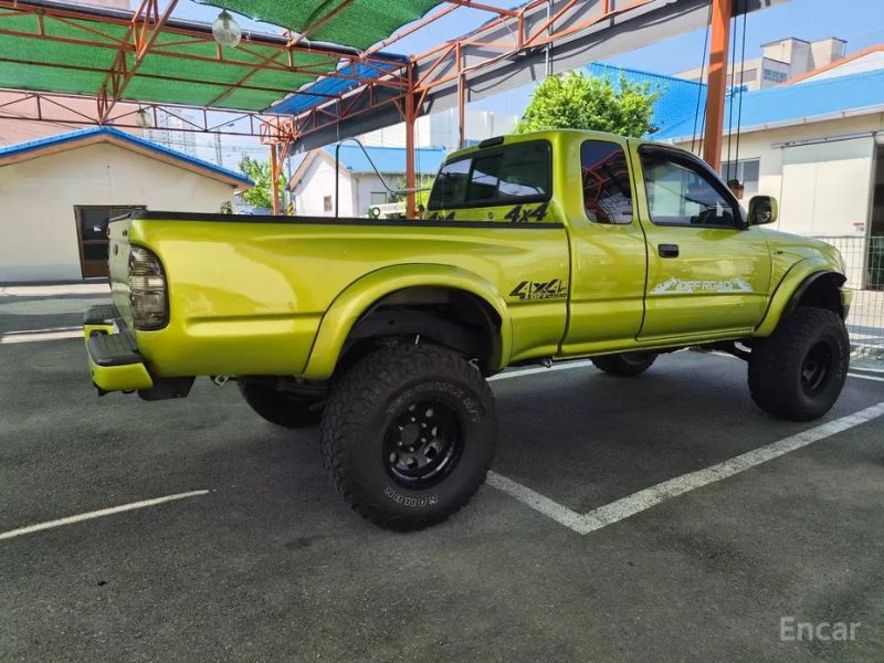 Toyota Tacoma