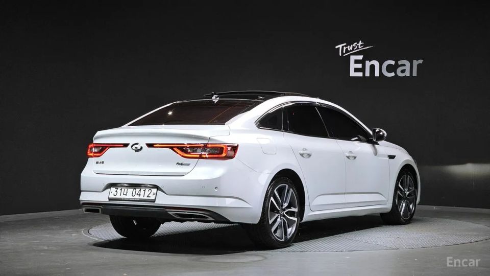 Renault-KoreaSamsung SM6