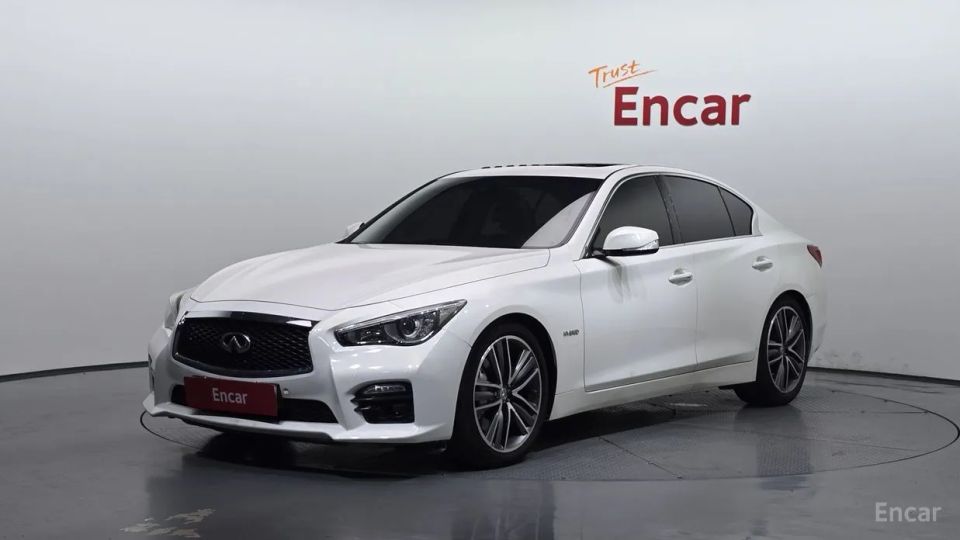 Infiniti Q50
