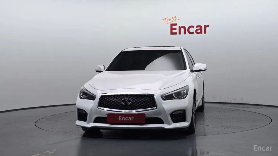 Infiniti Q50