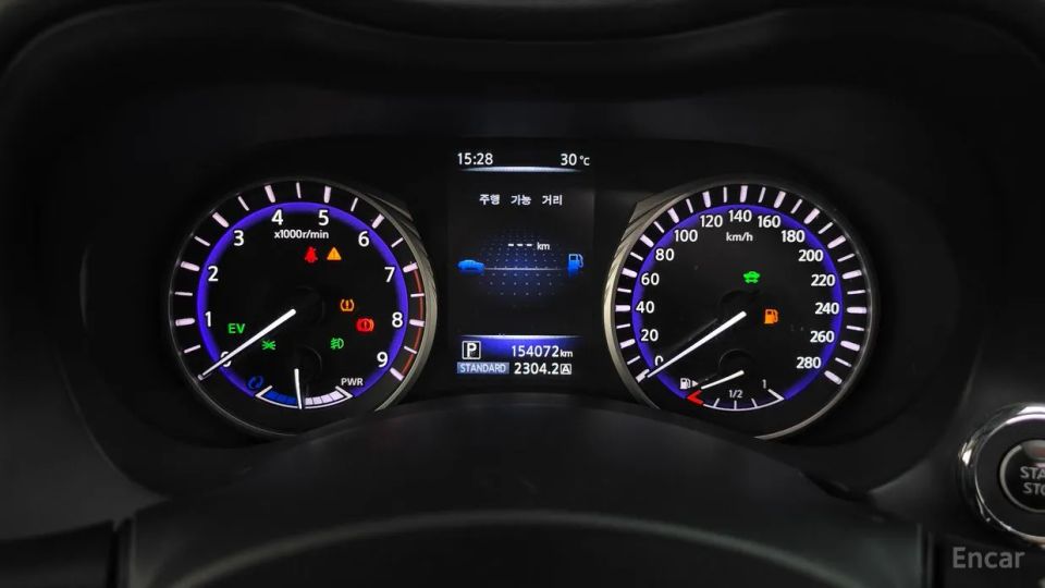 Infiniti Q50