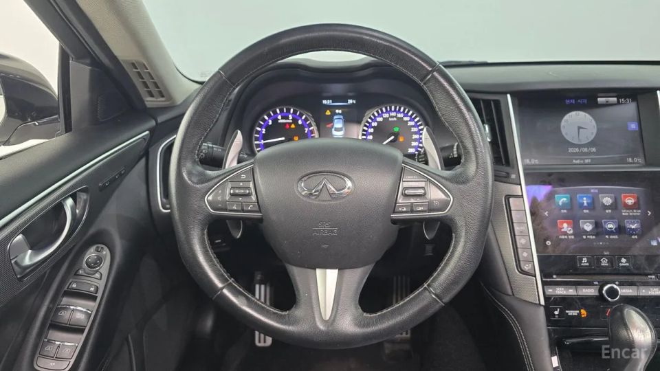 Infiniti Q50