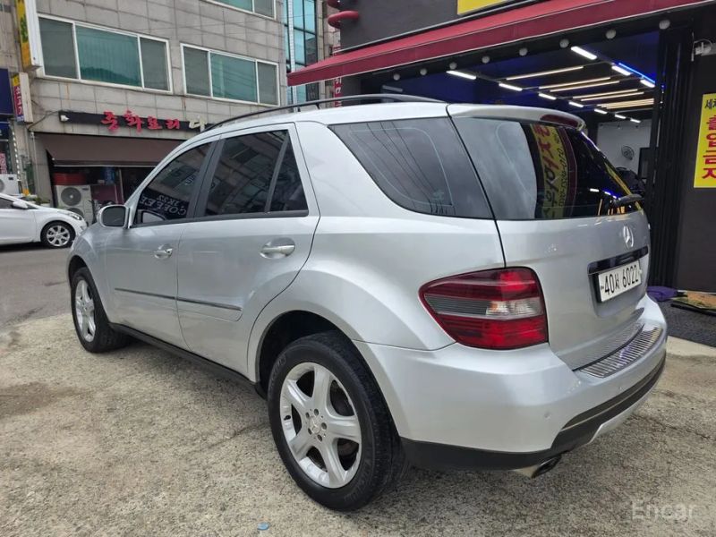 Mercedes-Benz M-class