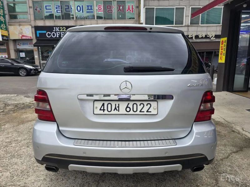 Mercedes-Benz M-class