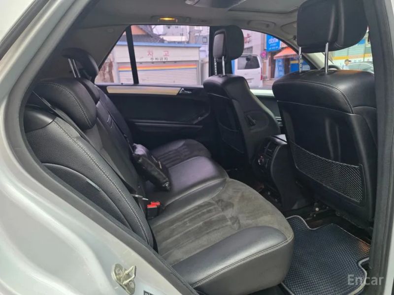 Mercedes-Benz M-class