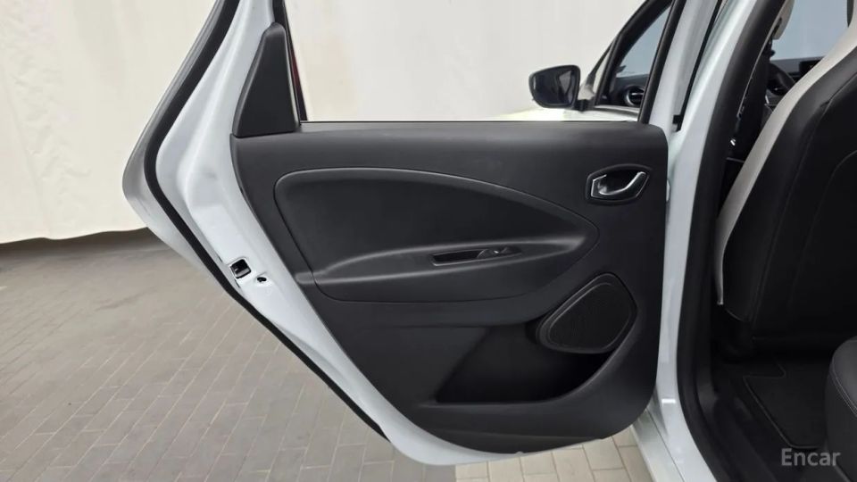 Renault-KoreaSamsung Zoe