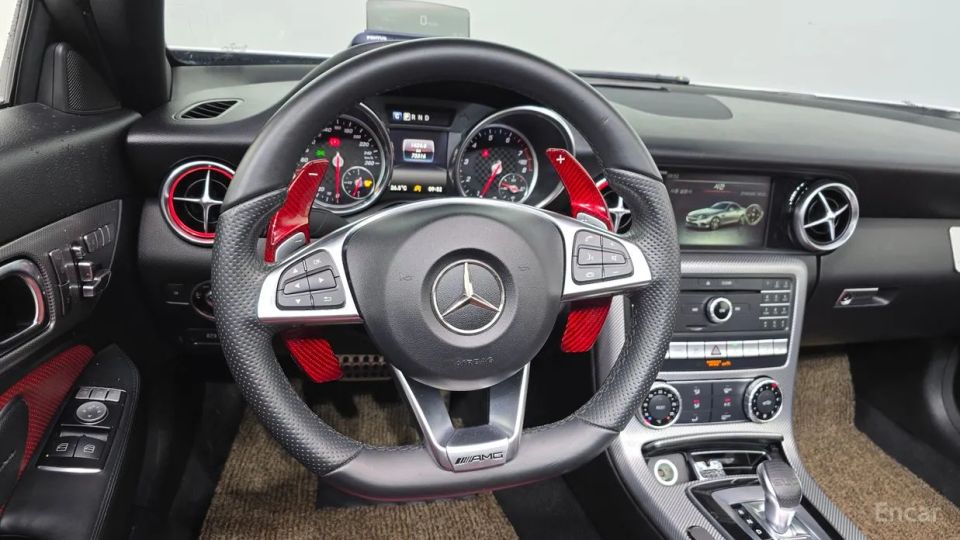 Mercedes-Benz SLC-Class