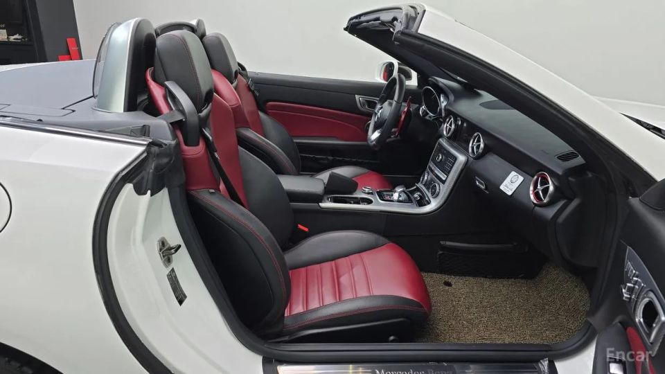 Mercedes-Benz SLC-Class
