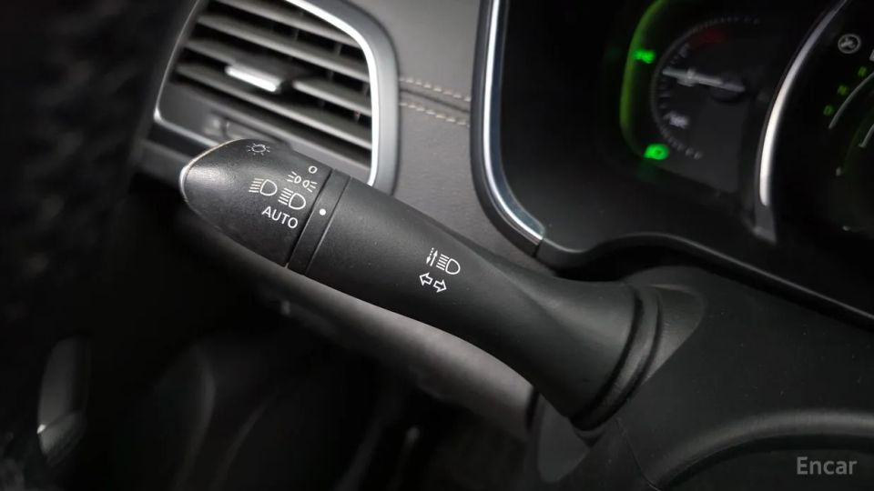 Renault-KoreaSamsung SM6