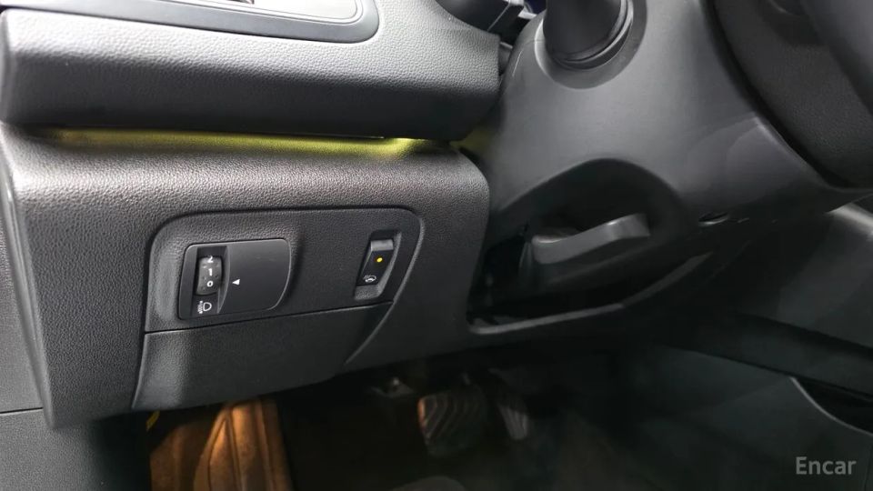 Renault-KoreaSamsung SM6