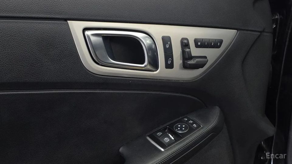 Mercedes-Benz SLK-Class