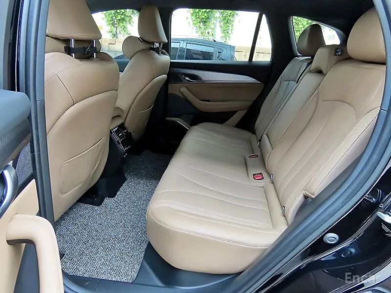 Renault-KoreaSamsung Grand Koleos