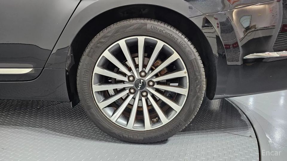 Kia K7