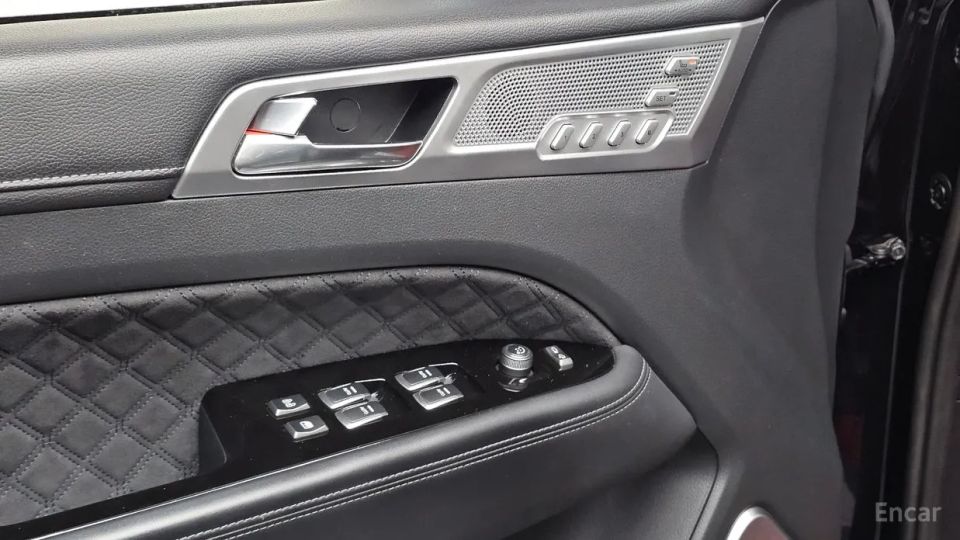 KG_Mobility_Ssangyong Rexton