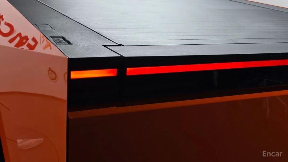 Tesla Cybertruck