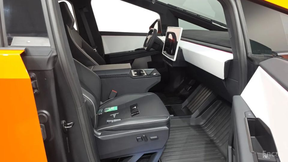 Tesla Cybertruck