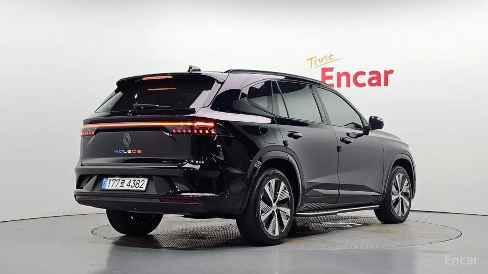 Renault-KoreaSamsung Grand Koleos