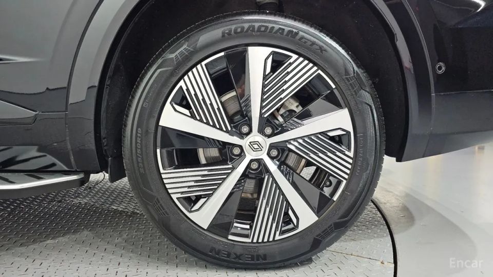Renault-KoreaSamsung Grand Koleos