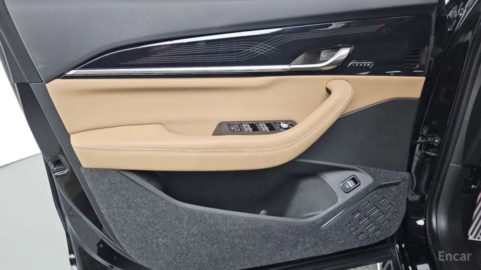 Renault-KoreaSamsung Grand Koleos