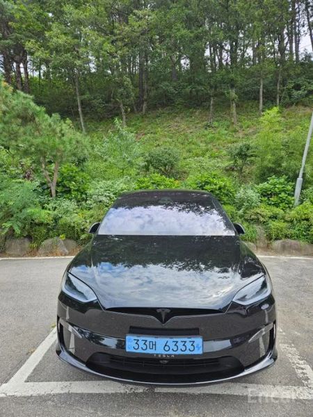 Tesla model-x