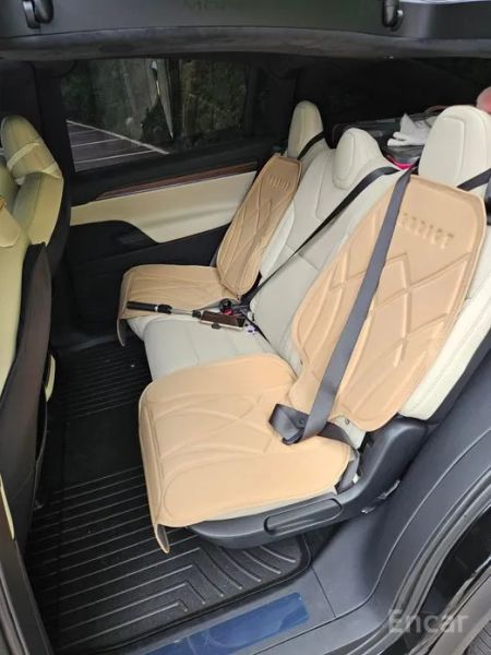 Tesla model-x