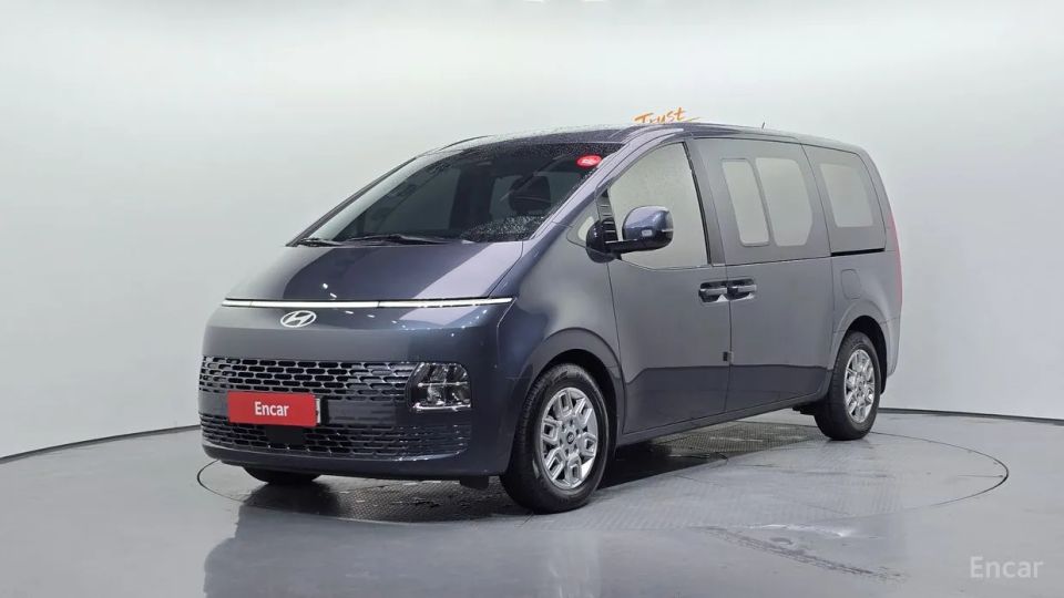 Hyundai Staria