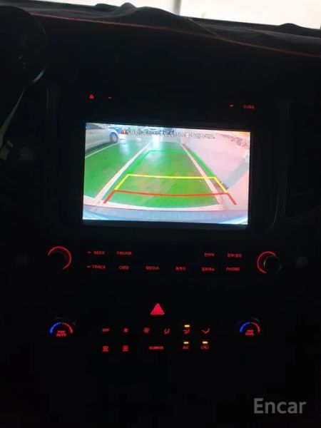 Kia Carens