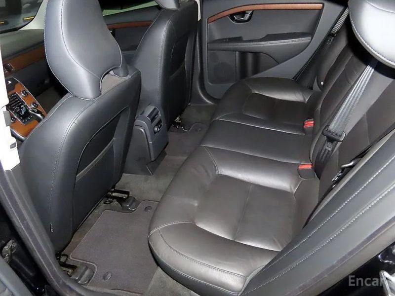 Volvo S80