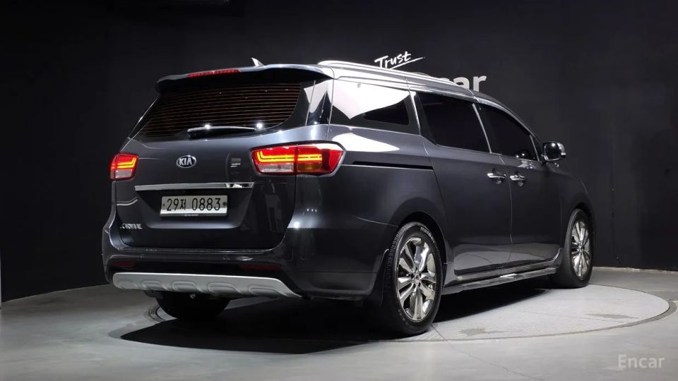 Kia Canival