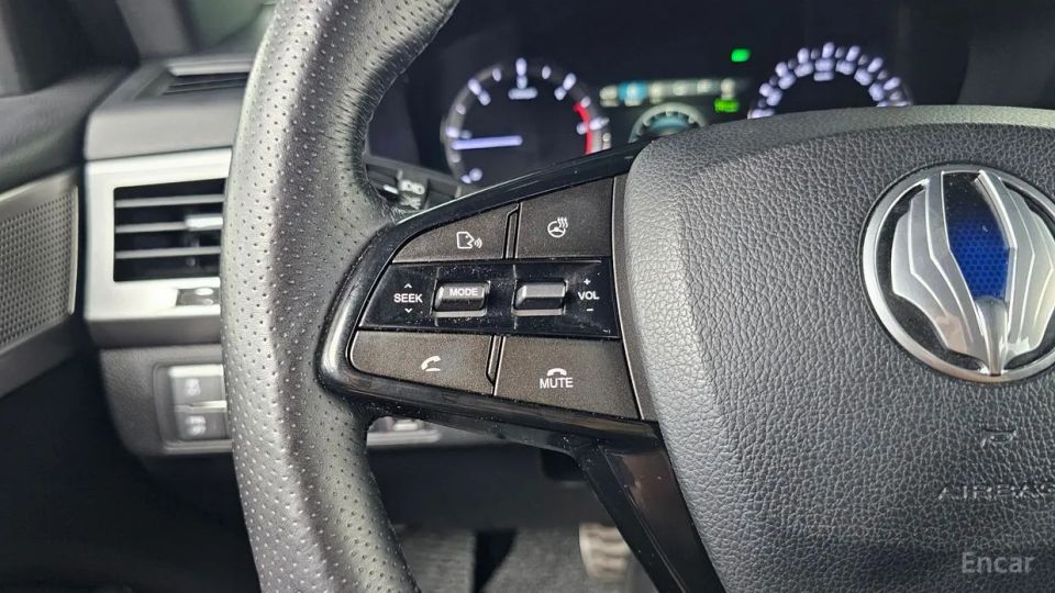 KG_Mobility_Ssangyong Rexton