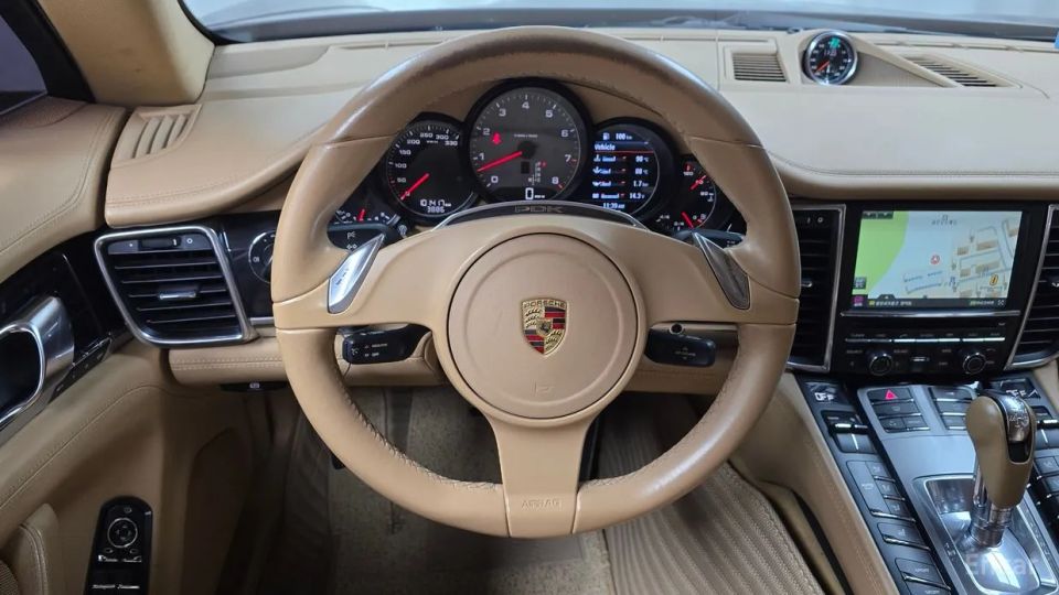 Porsche Panamera