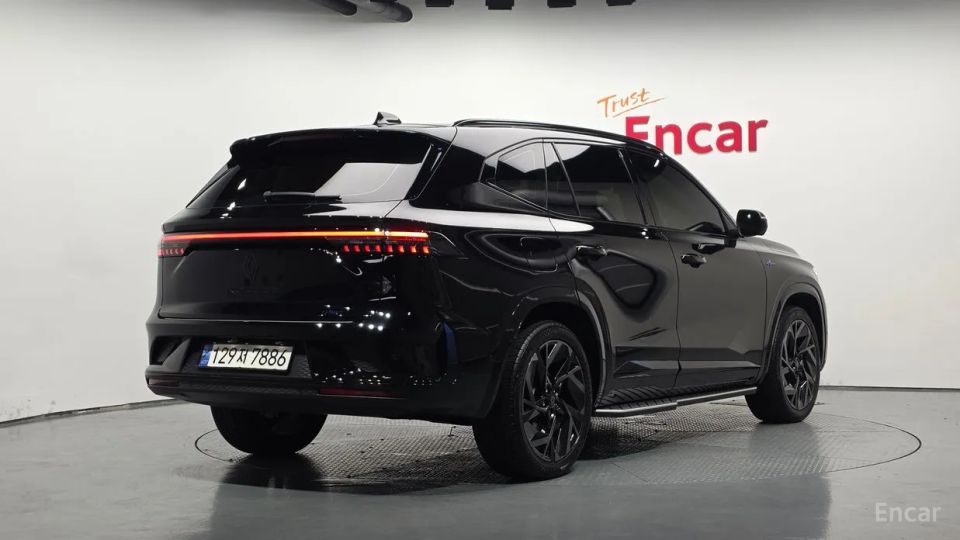 Renault-KoreaSamsung Grand Koleos