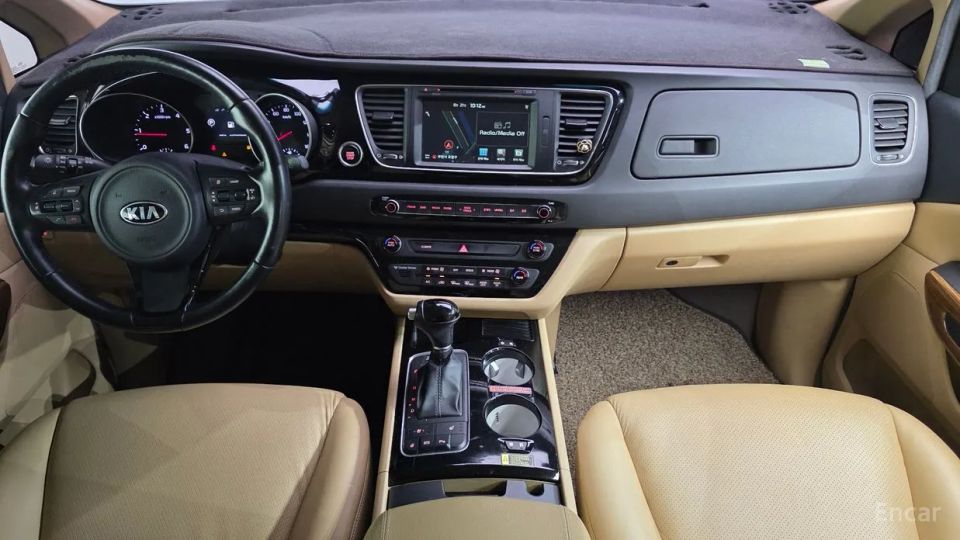 Kia Canival