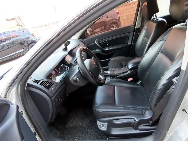 Renault-KoreaSamsung SM5