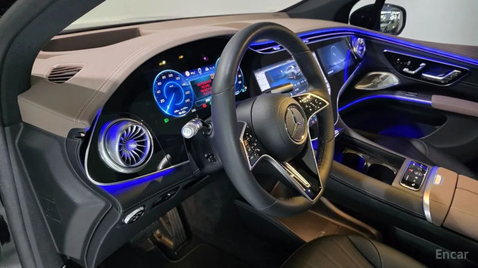 Mercedes-Benz EQS