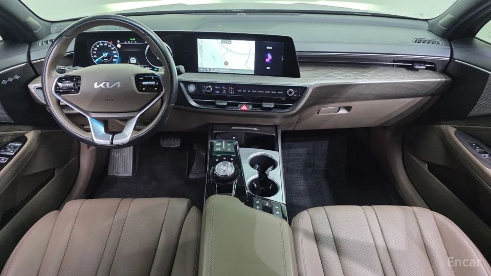 Kia K8