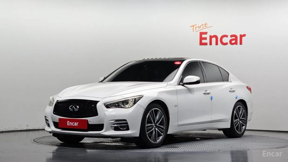 Infiniti Q50