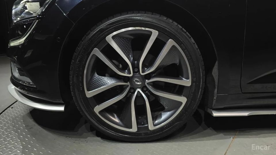 Renault-KoreaSamsung SM6