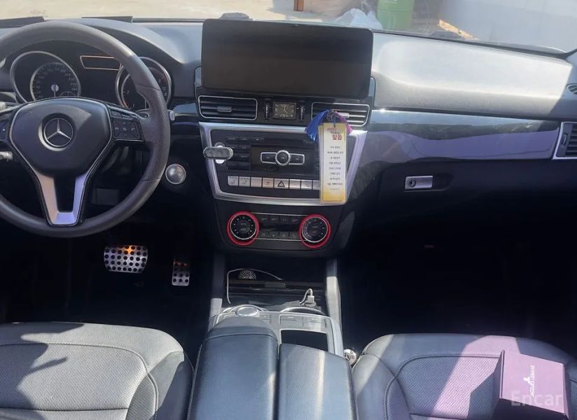 Mercedes-Benz M-class