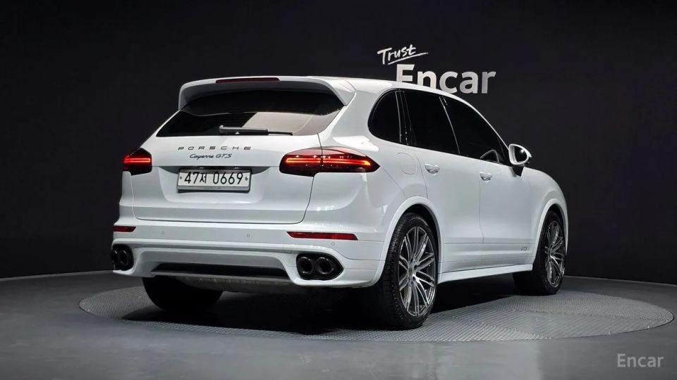 Porsche Cayenne