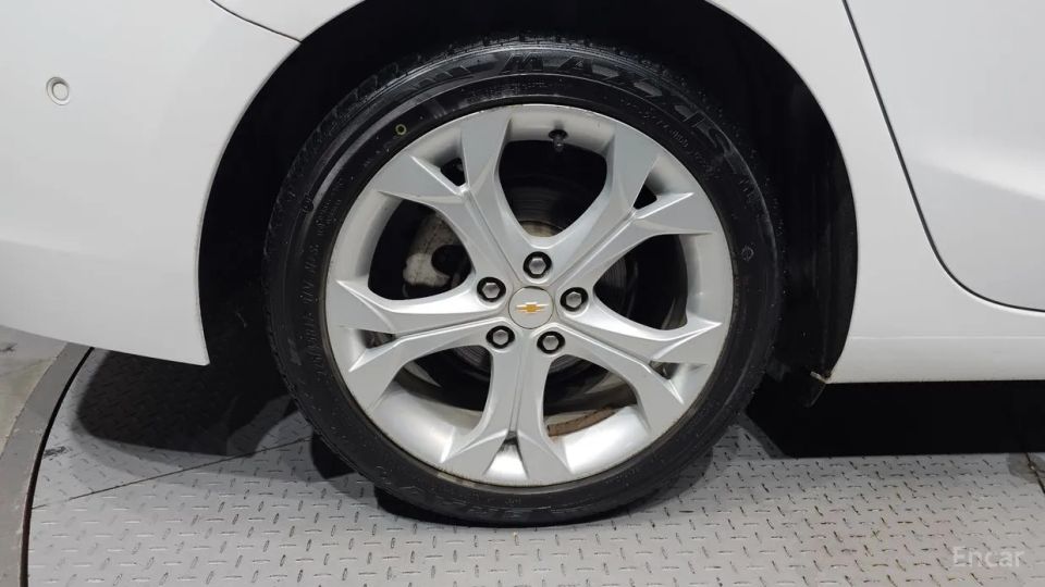 ChevroletGMDaewoo Cruze
