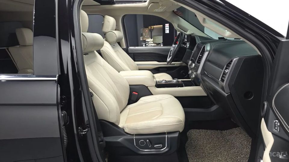 Ford Expedition