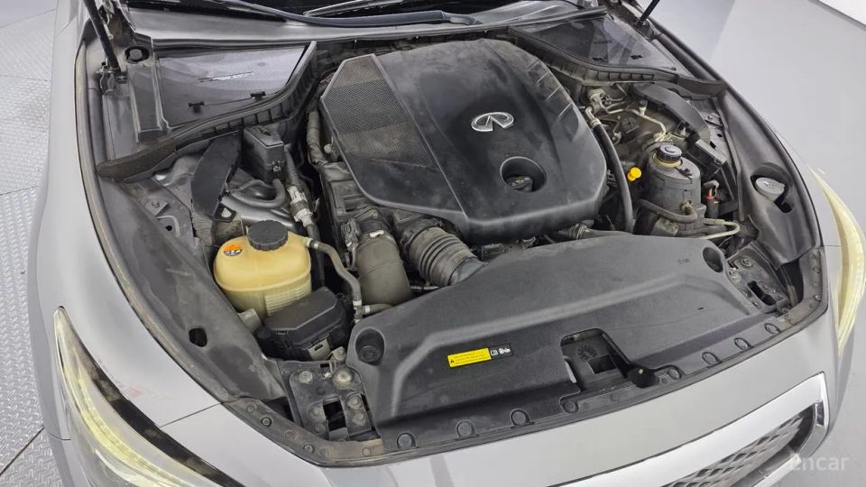 Infiniti Q50