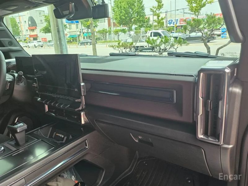 GMC Hummer EV