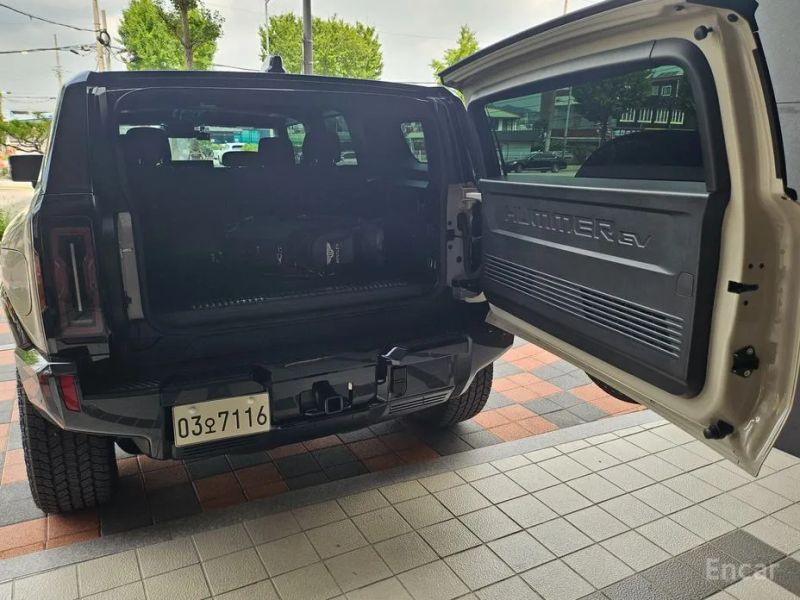 GMC Hummer EV