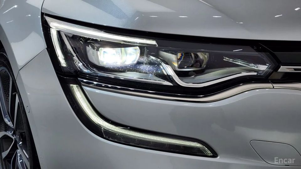 Renault-KoreaSamsung SM6