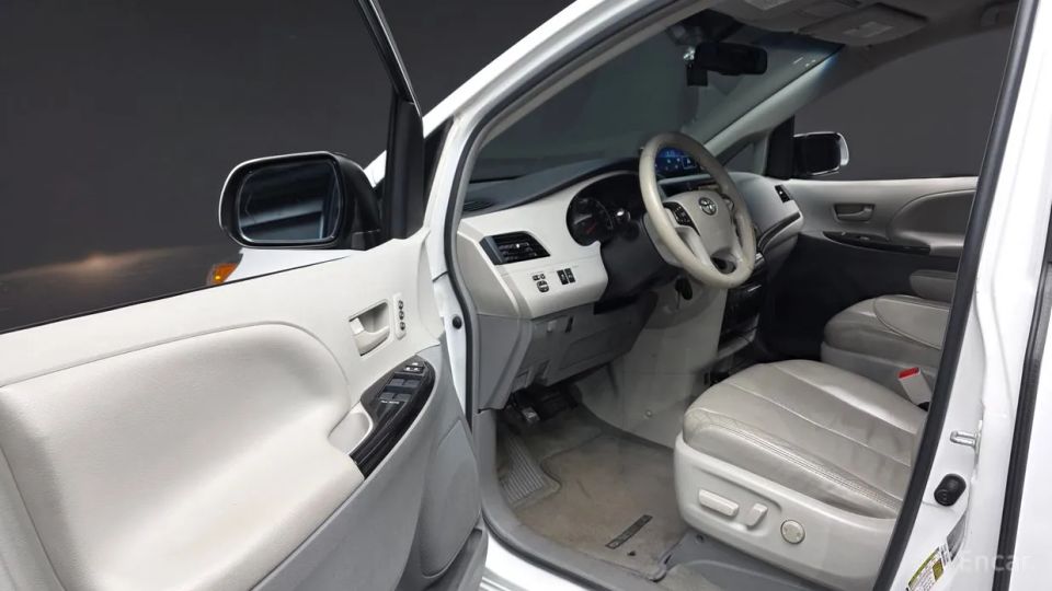 Toyota Sienna