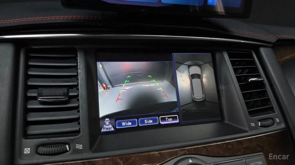 Infiniti QX