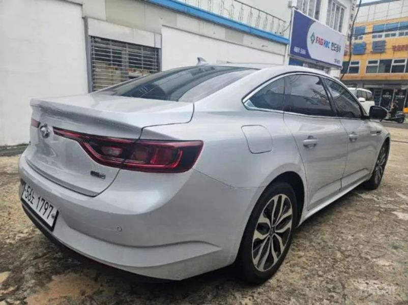 Renault-KoreaSamsung SM6